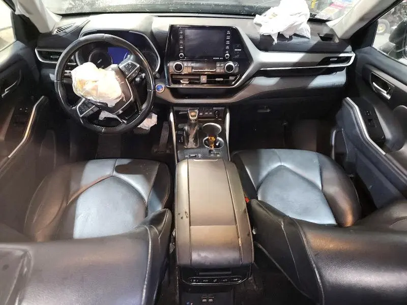 2021 TOYOTA HIGHLANDER HYBRID XLE  