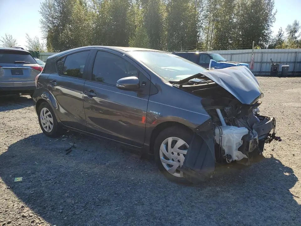 2015 TOYOTA PRIUS C TWO  