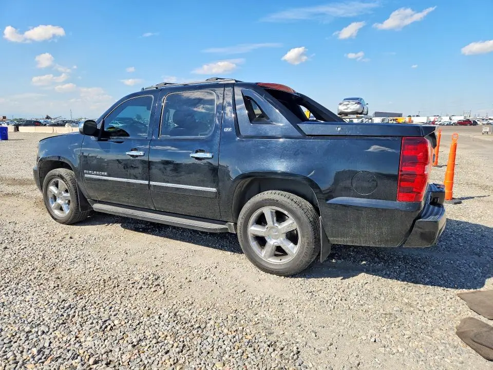 2011 CHEVROLET AVALANCHE LTZ  