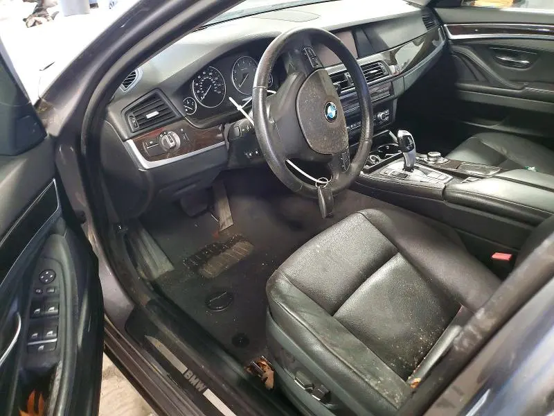 2012 BMW 528 XI  