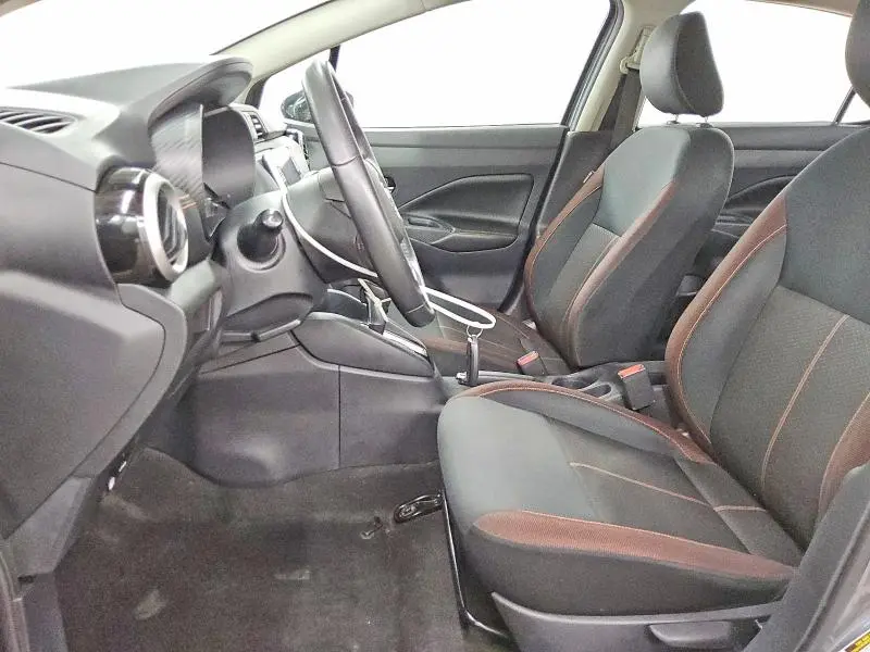 2020 NISSAN VERSA SR  
