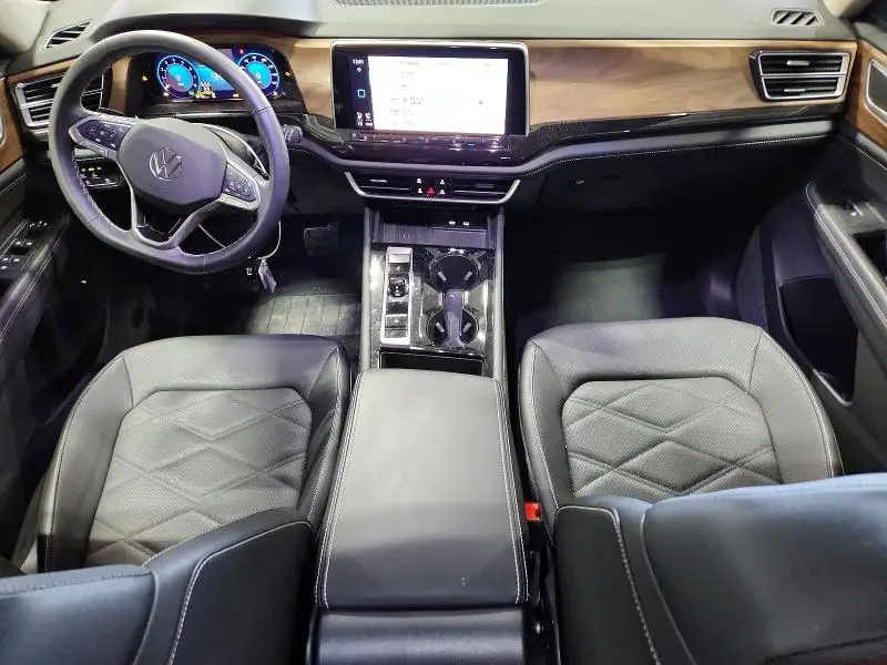 2025 VOLKSWAGEN ATLAS   
