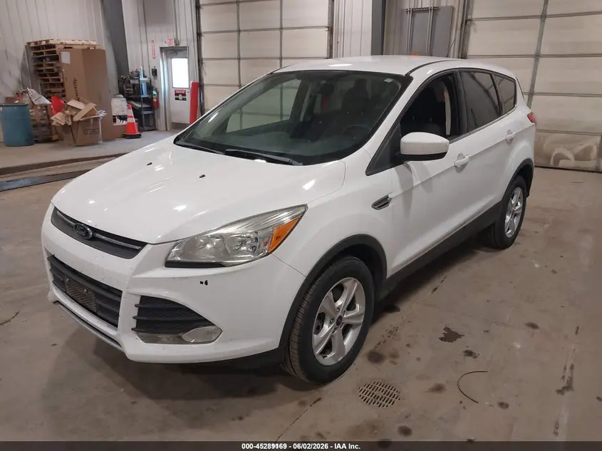 2016 FORD ESCAPE SE