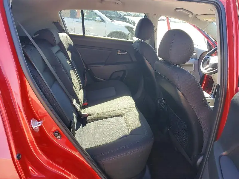 2015 KIA SPORTAGE LX  