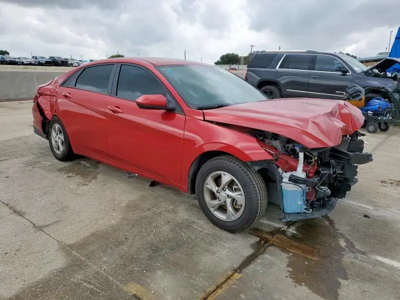 2021 HYUNDAI ELANTRA SE  