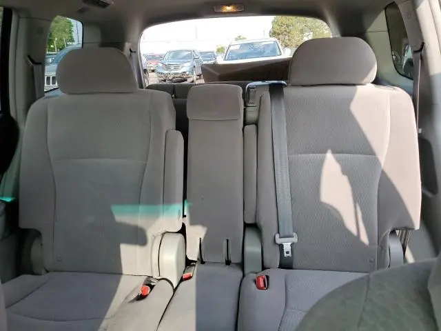 2010 TOYOTA HIGHLANDER   