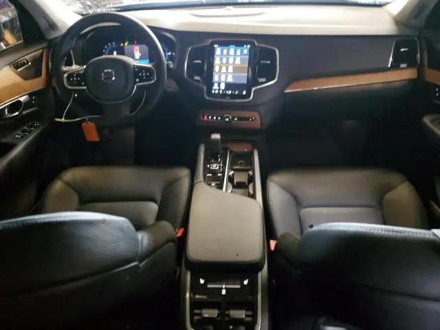 2025 VOLVO XC90 PLUS  