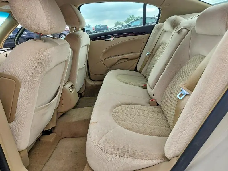 2011 BUICK LUCERNE CX  