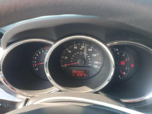 2011 KIA SORENTO BASE  