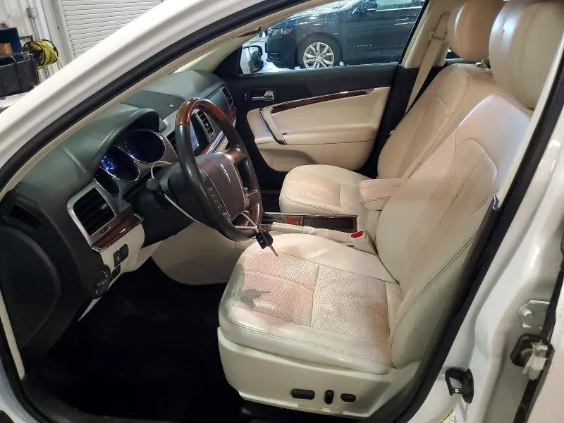 2012 LINCOLN MKZ   