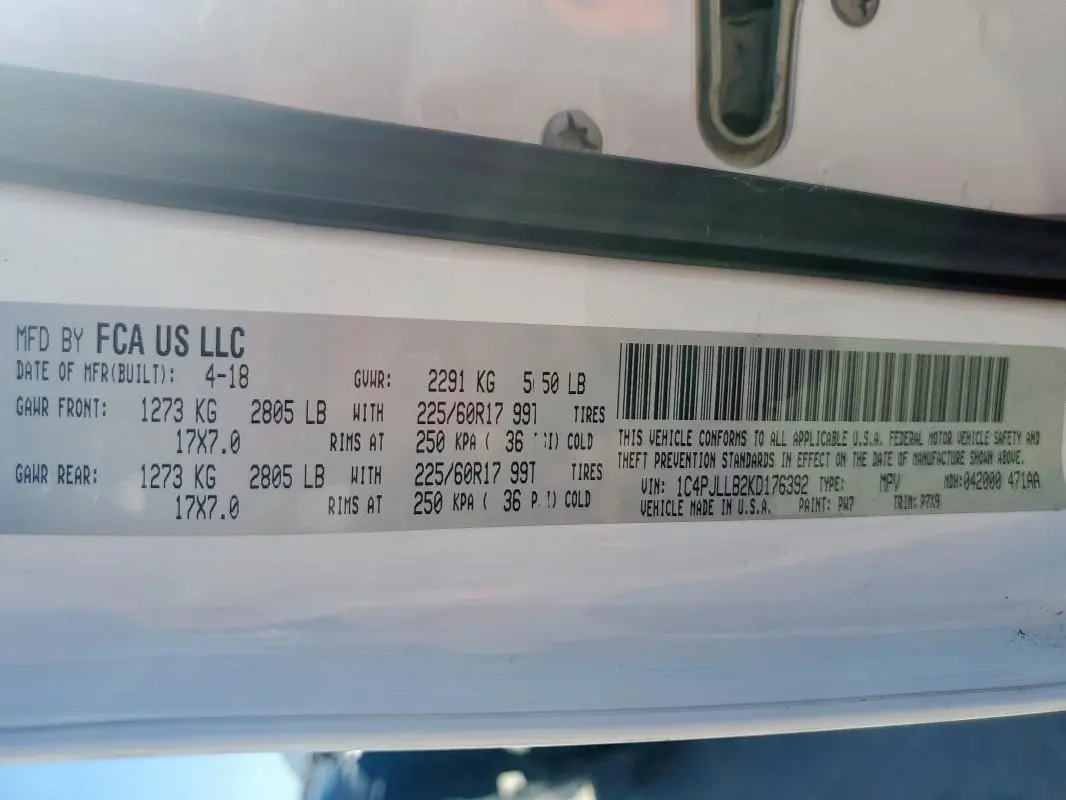 2019 JEEP CHEROKEE LATITUDE PLUS  