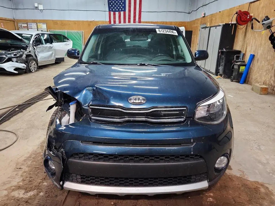 2018 KIA SOUL +  