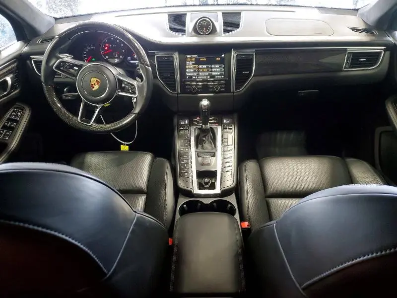 2016 PORSCHE MACAN TURBO  