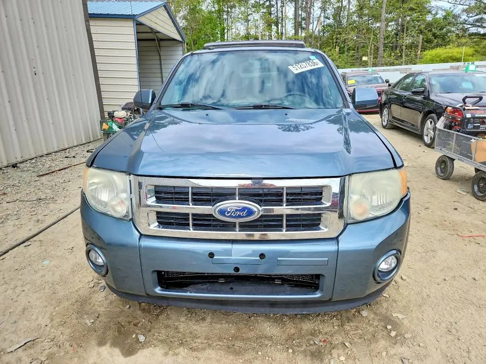 2011 FORD ESCAPE LIMITED  