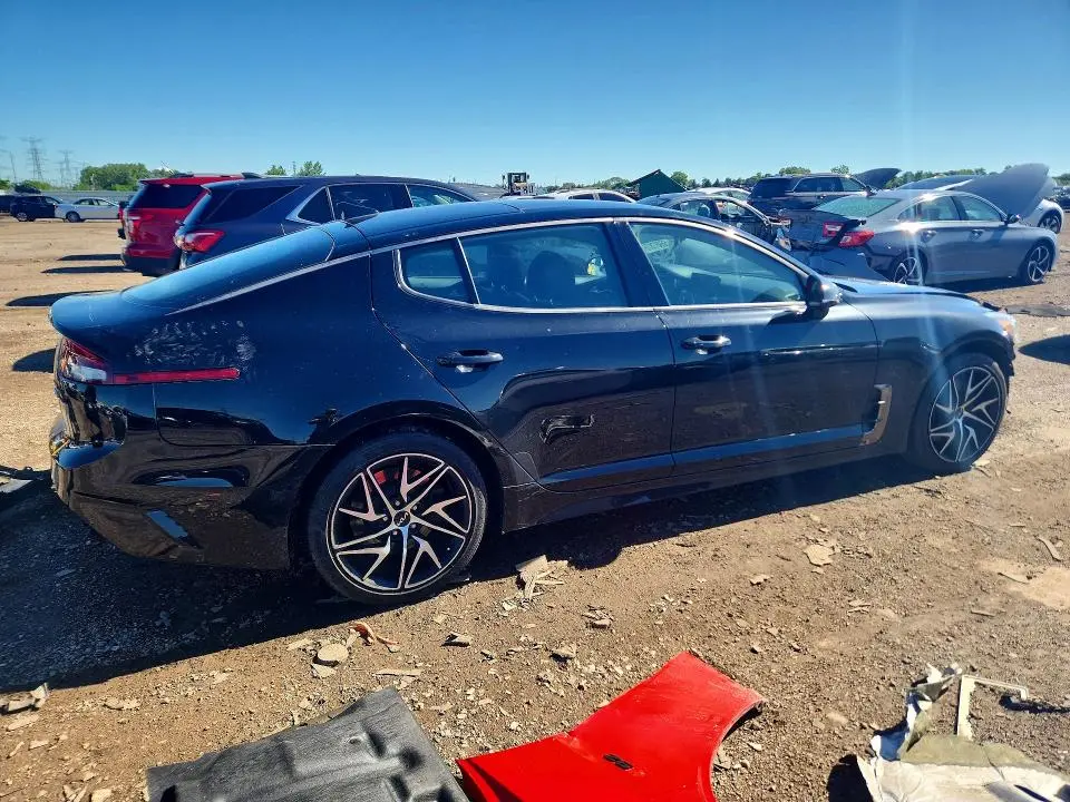2022 KIA STINGER GT LINE  