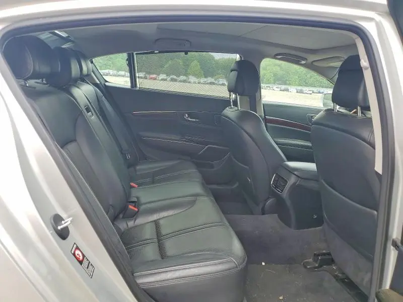 2015 KIA K900 LUXURY  