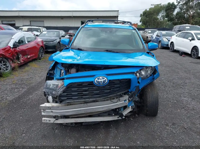 2019 TOYOTA RAV4 HYBRID LE