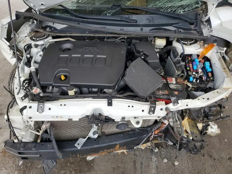 2018 TOYOTA COROLLA XSE  