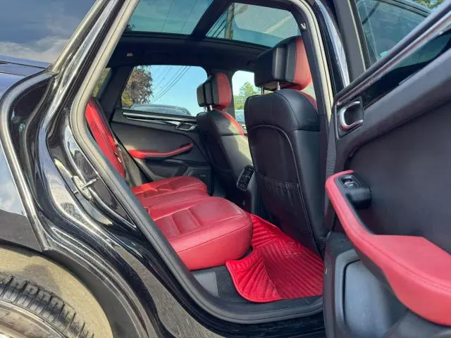 2019 PORSCHE MACAN S  