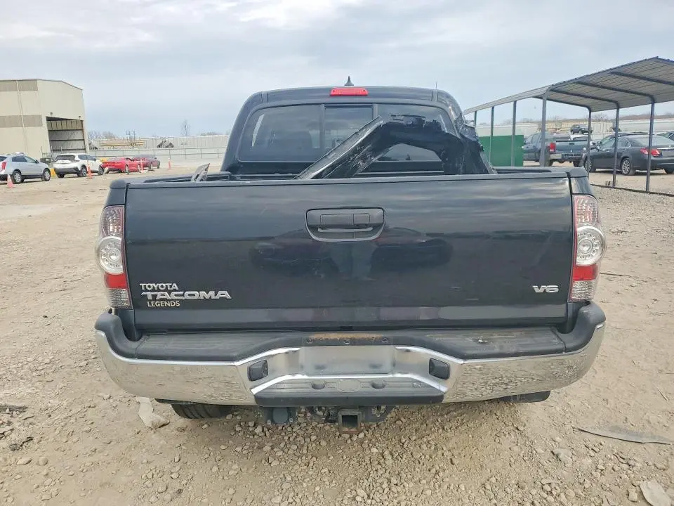 2013 TOYOTA TACOMA V6  
