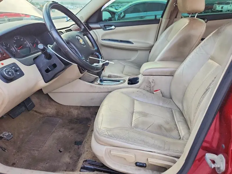 2011 CHEVROLET IMPALA LT  