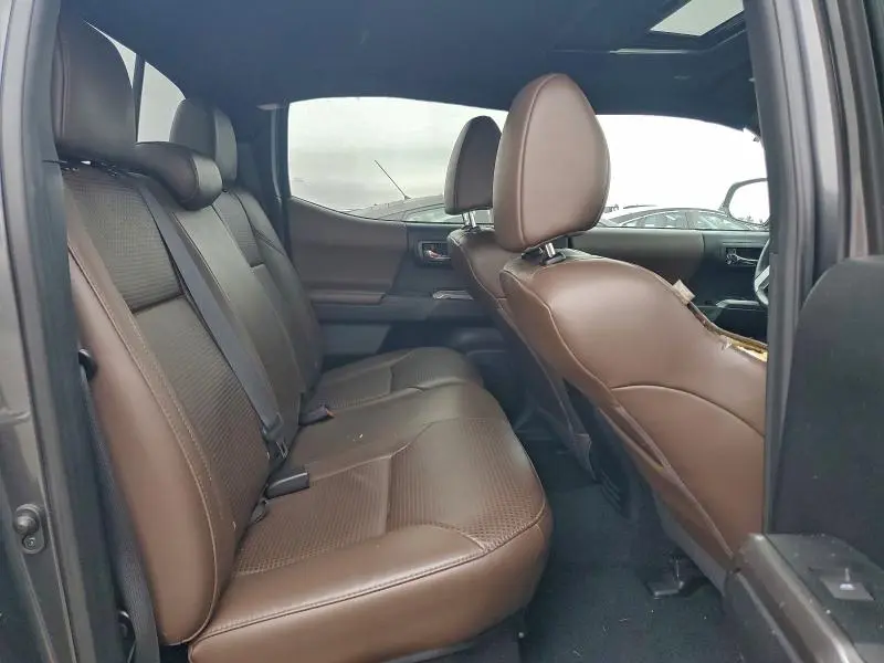 2019 TOYOTA TACOMA DOUBLE CAB  