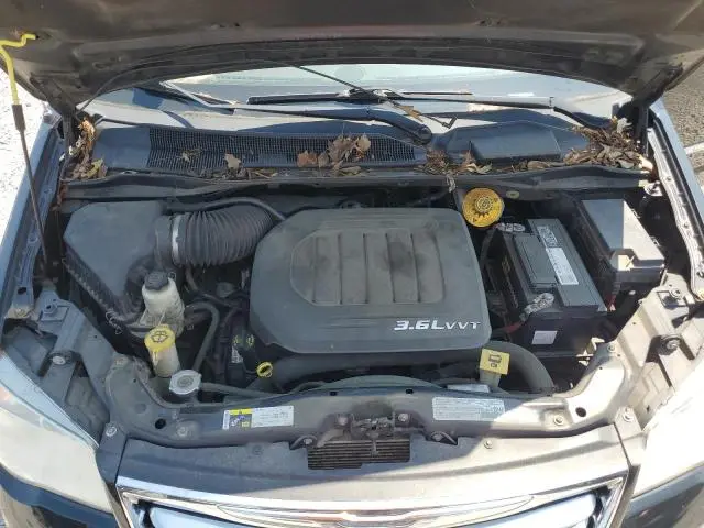 2014 CHRYSLER TOWN & COUNTRY TOURING L  