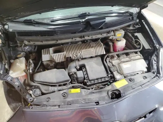 2011 TOYOTA PRIUS   