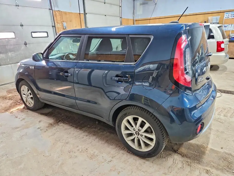 2018 KIA SOUL +  