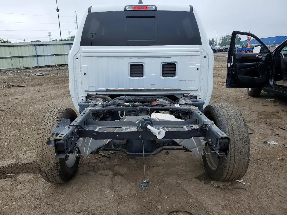 2024 RAM 1500 LARAMIE  