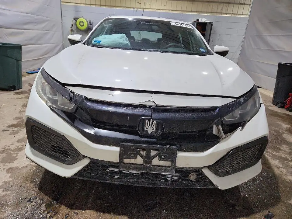 2018 HONDA CIVIC LX  