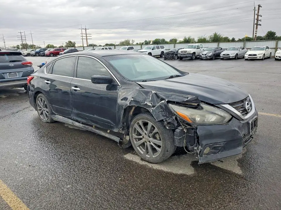 2016 NISSAN ALTIMA 2.5 SR  