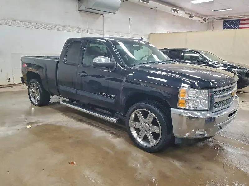 2012 CHEVROLET SILVERADO C1500 LT  