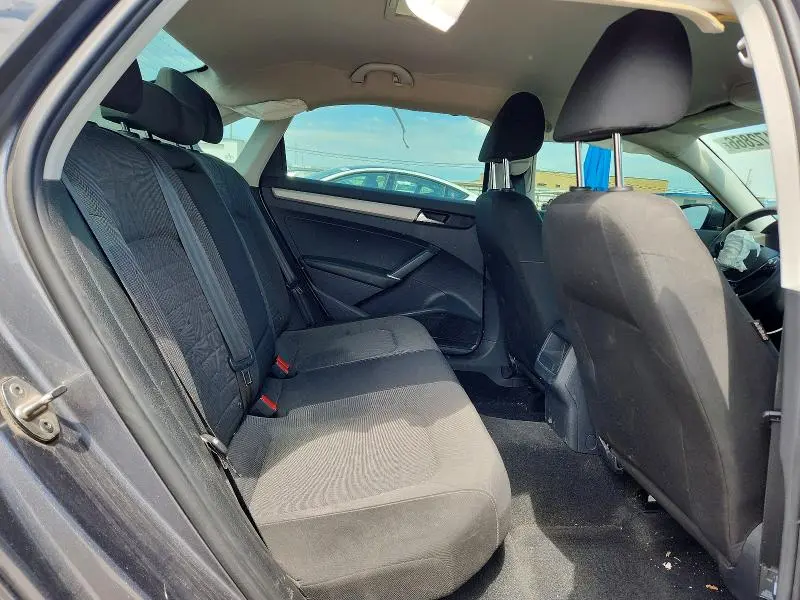 2020 VOLKSWAGEN PASSAT S  