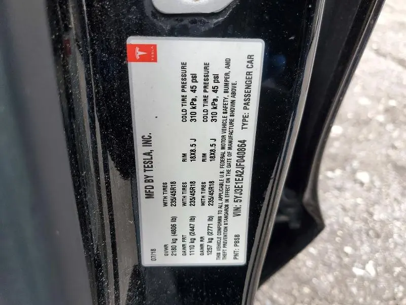 2018 TESLA MODEL 3   
