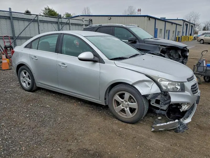 2015 CHEVROLET CRUZE LT  