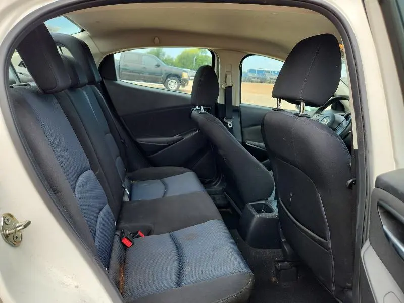 2017 TOYOTA YARIS IA BASE  