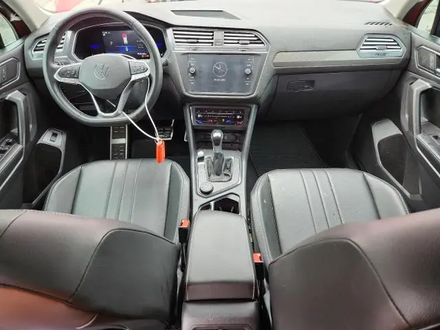 2022 VOLKSWAGEN TIGUAN SE  