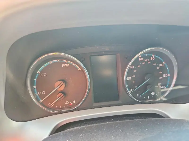 2016 TOYOTA RAV4 HV XLE  