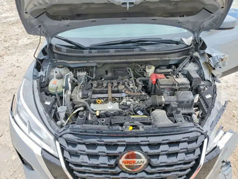 2021 NISSAN KICKS SV  