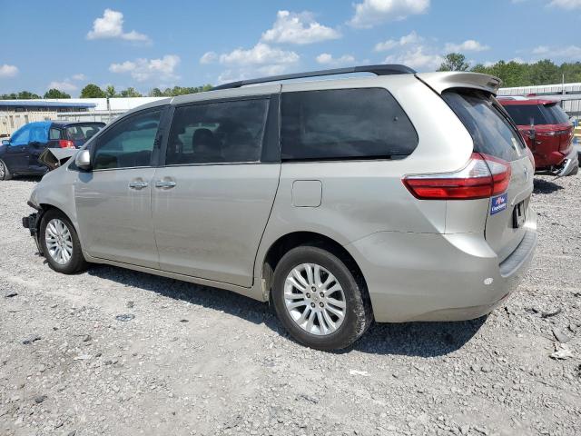 2016 TOYOTA SIENNA XLE