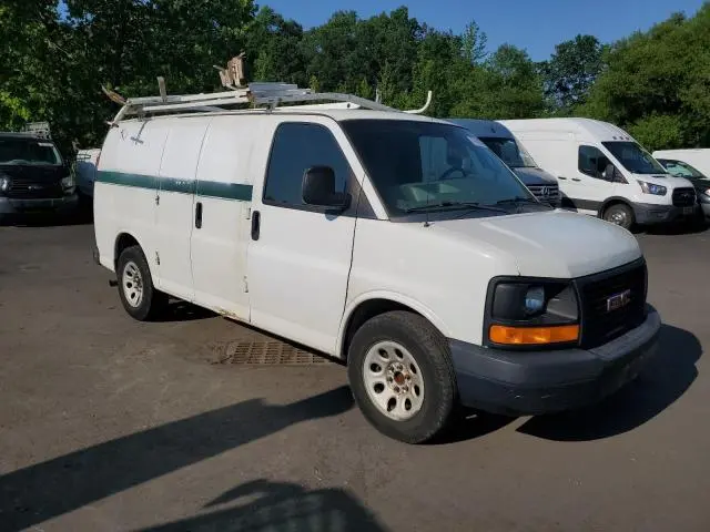 2013 GMC SAVANA G1500  