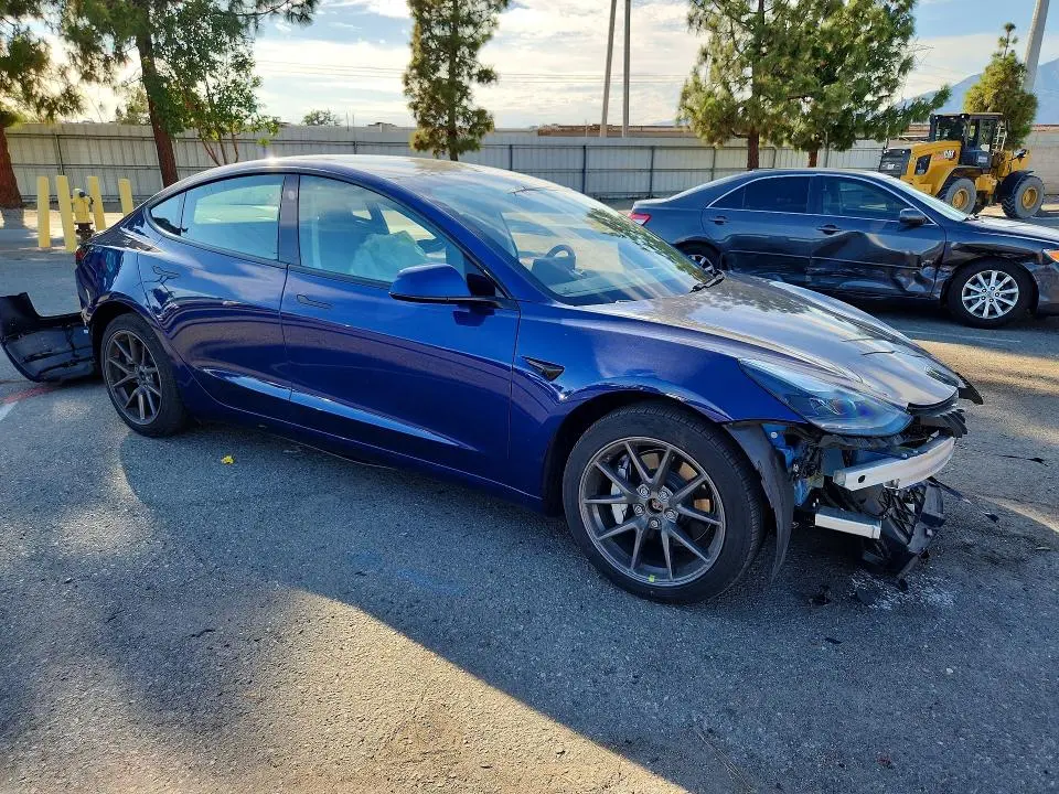 2021 TESLA MODEL 3   