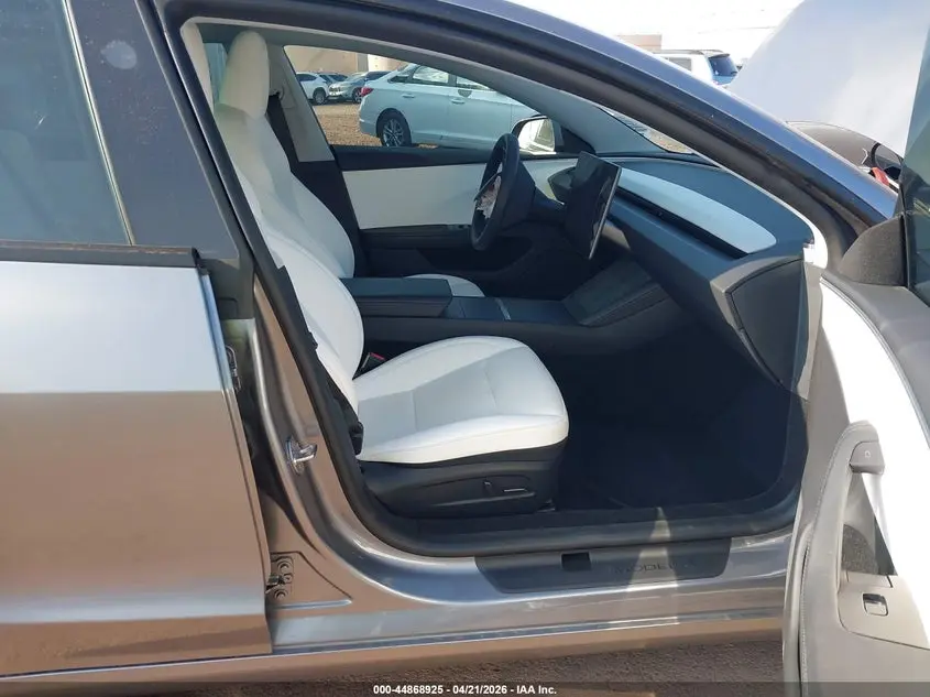 2025 TESLA MODEL 3 LONG RANGE REAR-WHEEL DRIVE/STANDARD REAR-WHEEL DRIVE