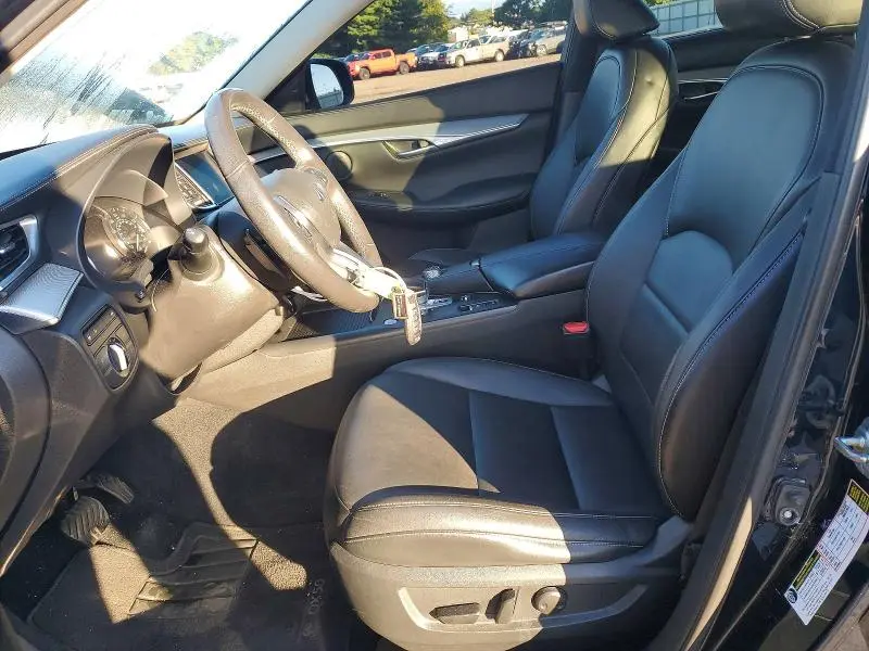 2021 INFINITI QX50 LUXE  