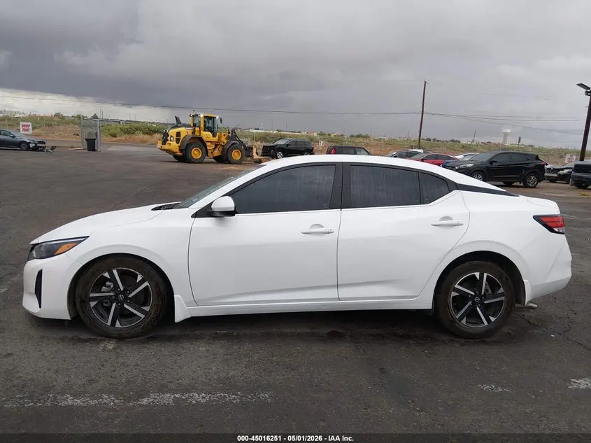 2025 NISSAN SENTRA SV