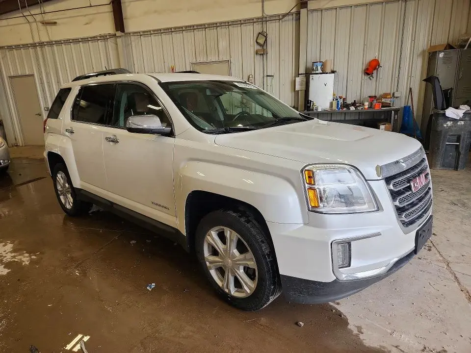 2017 GMC TERRAIN SLT  