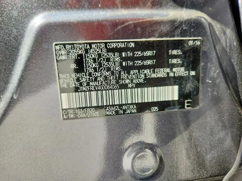 2016 TOYOTA RAV4 LE  