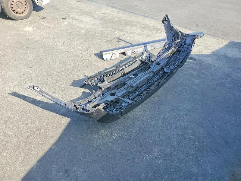 2025 MERCEDES-BENZ C 300  