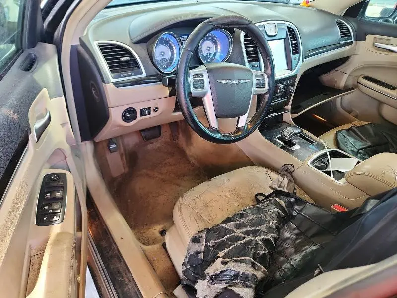 2013 CHRYSLER 300   